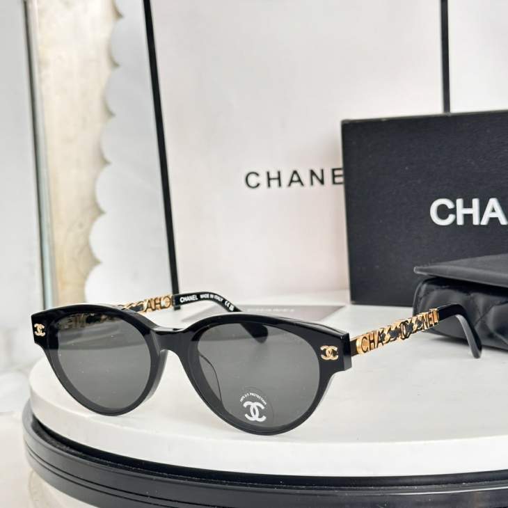 Picture of Chanel Sunglasses _SKUfw76771871fw